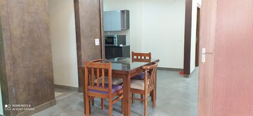 Staircase in 1 RK Builder Floor at Baani Square, Sector 50 – for Rent
