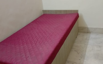 Pg For Rent in B Block Bkc