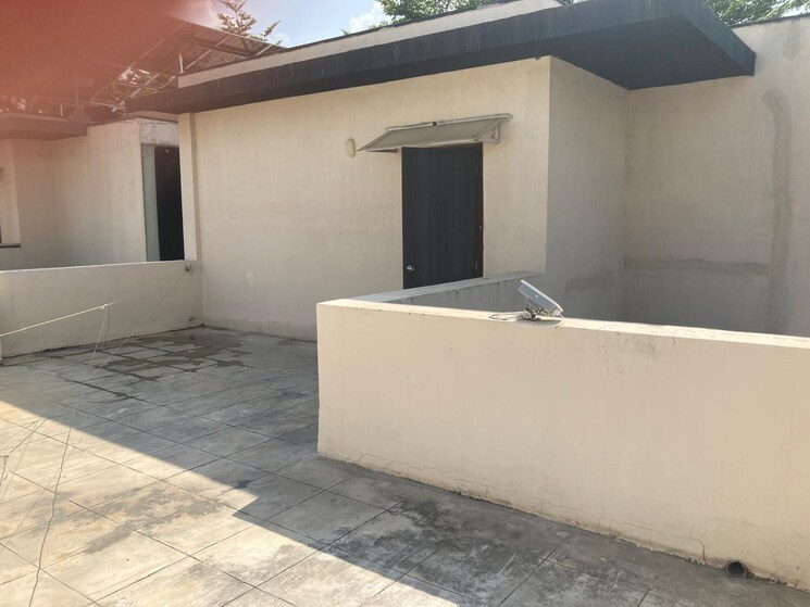 Room, radhey-sancia 4 Bedroom 3400 Sq.Ft. Villa In Tellapur Hyderabad 8850042