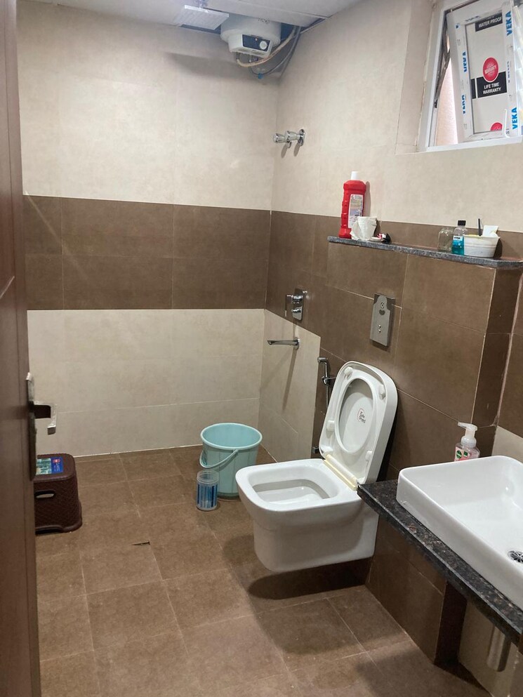 Team Area, radhey-sancia 4 Bedroom 3400 Sq.Ft. Villa In Tellapur Hyderabad 8850042