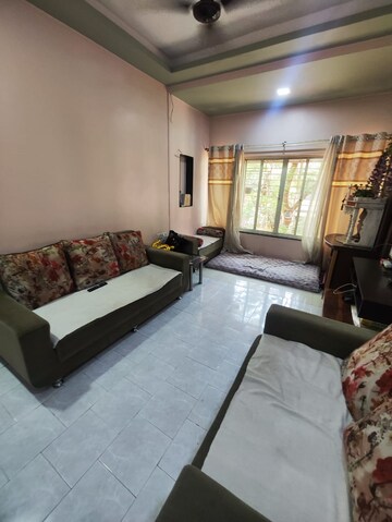Bedroom in 2 BHK Apartment at Koregaon Park – for Rent
