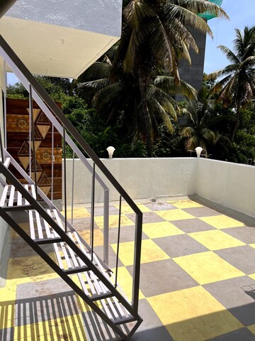 Room in  Pg at Model Colony – for Rent