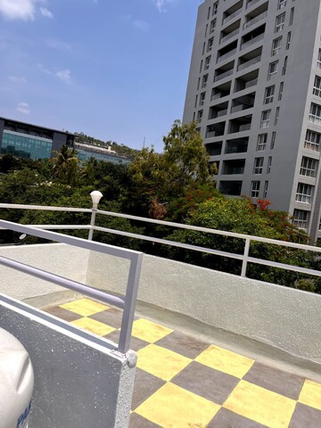 Room in  Pg at Model Colony – for Rent