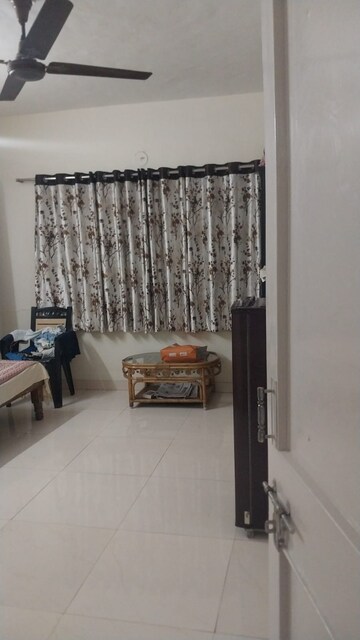Bedroom in 1 BHK Apartment at Koregaon Park – for Rent