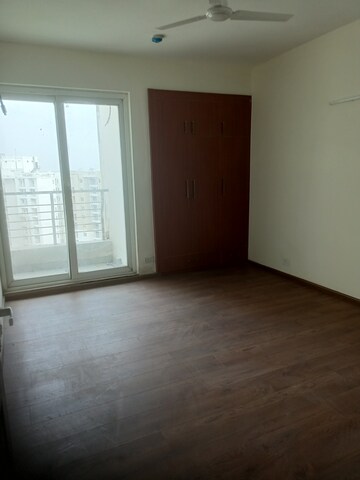 Room in 4 BHK Apartment at The 3C Lotus Panache, Sector 110 – for Rent