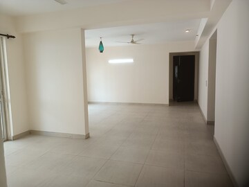 Room in 4 BHK Apartment at The 3C Lotus Panache, Sector 110 – for Rent