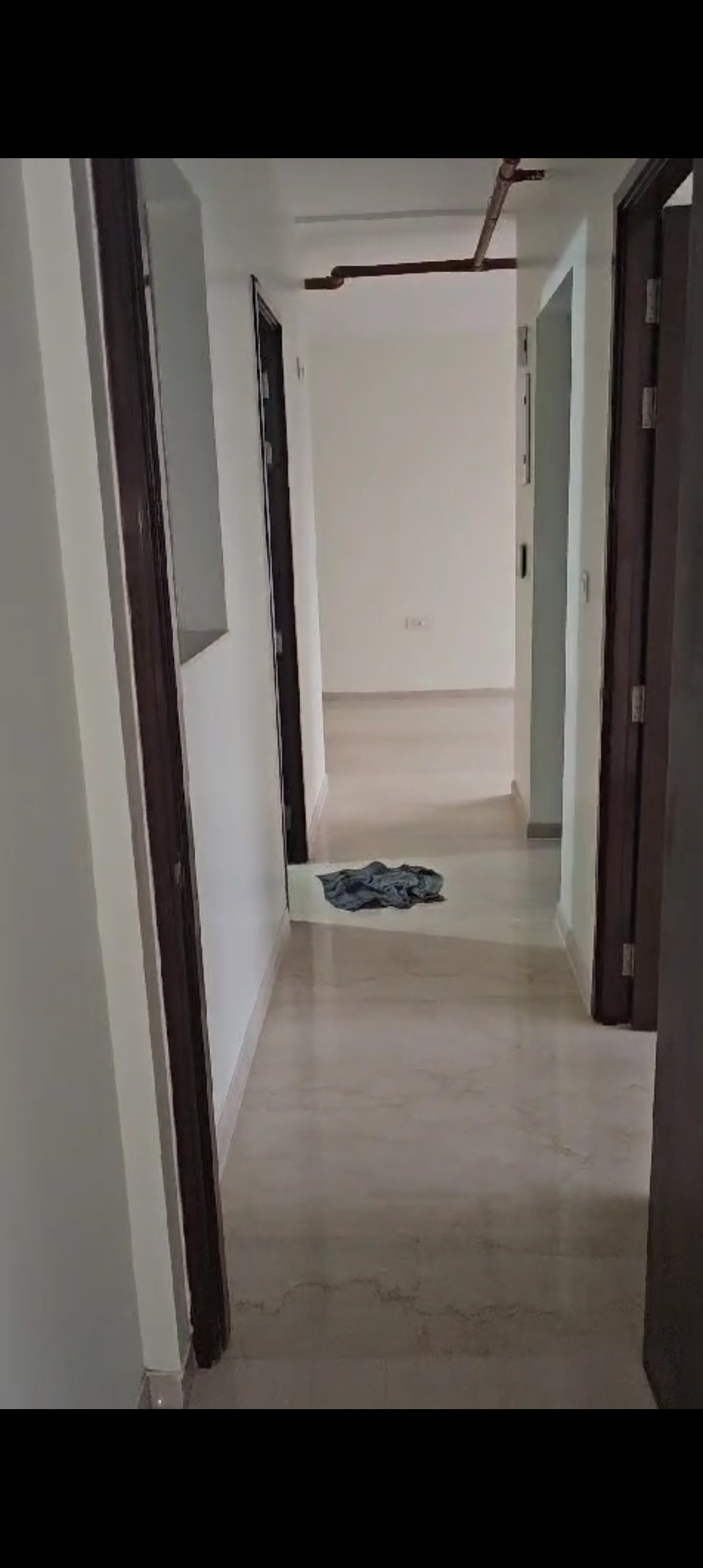 2 BHK Apartment For Rent in Kalpataru Paramount