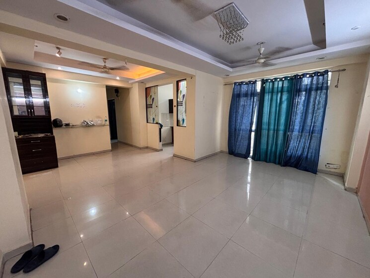 Living Room, prateek-wisteria 3 Bedroom 1735 Sq.Ft. Apartment In Sector 77 Noida 8850107