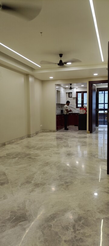 3 BHK Builder Floor For Rent in Surajmal Vihar