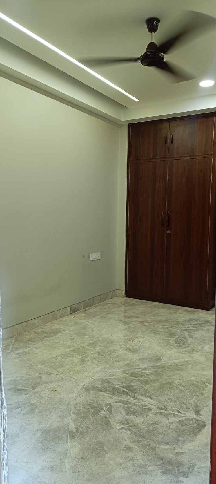 Room, surajmal vihar 3 Bedroom 1800 Sq.Ft. Builder Floor In Surajmal Vihar Delhi 8850115