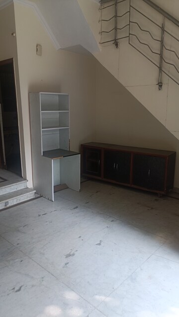 Room in 4 BHK Independent House at Palam Vihar Residents Association, Palam Vihar – for Sale