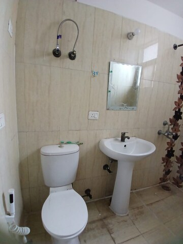 Bathroom in 3 BHK Apartment at Hilston Residences, Sector 79 – for Rent