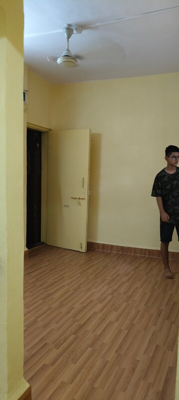 Room in 1 BHK Apartment at Seawoods Sector 48 – for Rent
