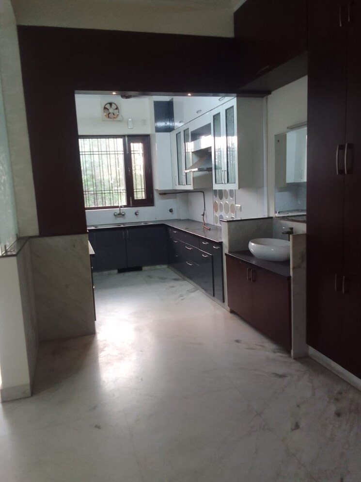 Kitchen, rwa-apartments-sector-47 3 Bedroom 1700 Sq.Ft. Builder Floor In Sector 47 Noida 8850243