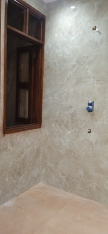 Room in 3 BHK Builder Floor at Mahavir Enclave 1 – for Sale