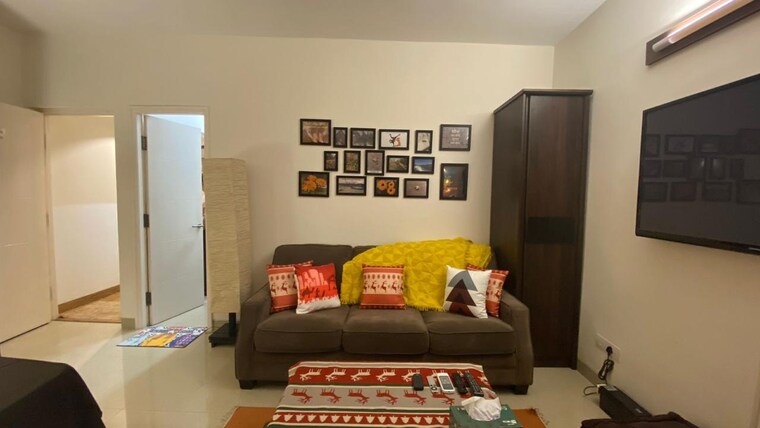 Bedroom, emaar-emerald-floors-premier 3 Bedroom 1650 Sq.Ft. Apartment In Sector 65 Gurgaon 8850309