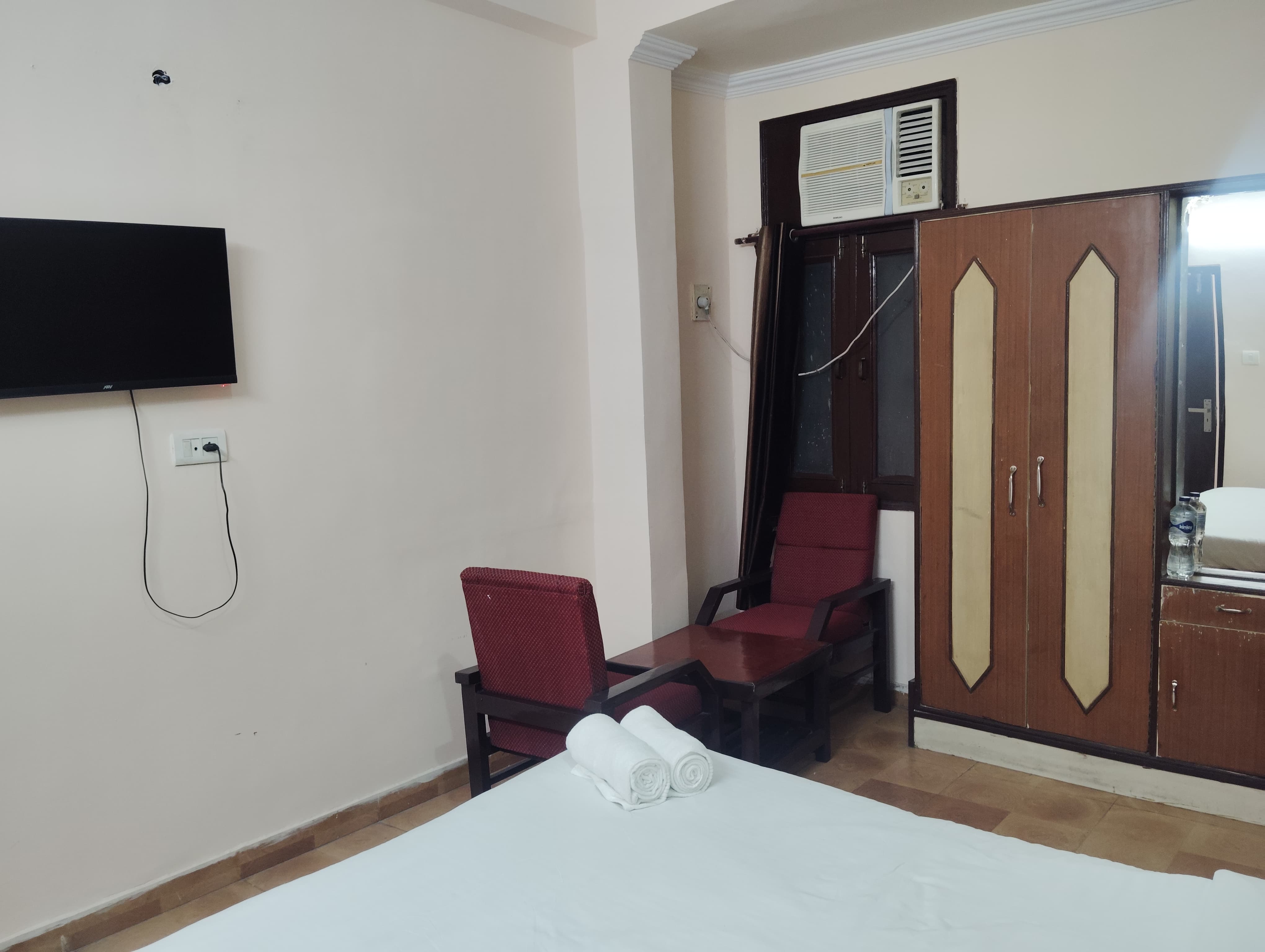 3 BHK Builder Floor For Sale in Sushant Lok I