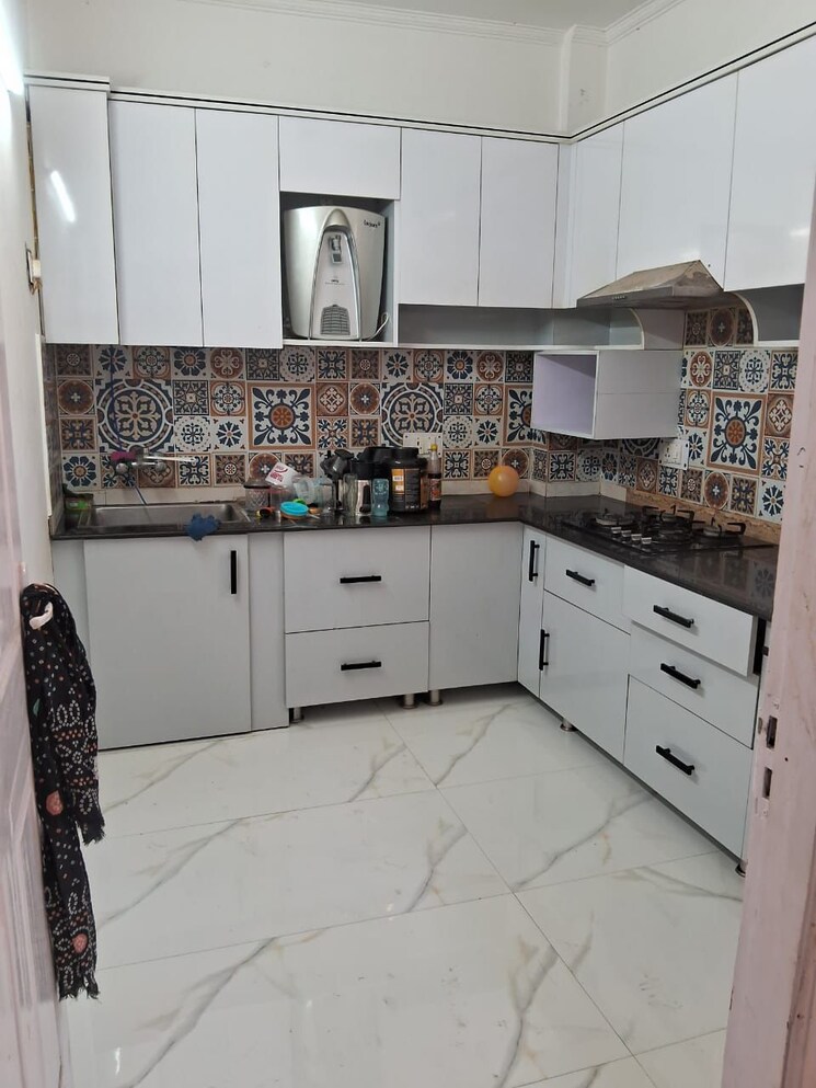 Kitchen, shahastradhara road 3 Bedroom 1508 Sq.Ft. Builder Floor In Shahastradhara Road Dehradun 8850317