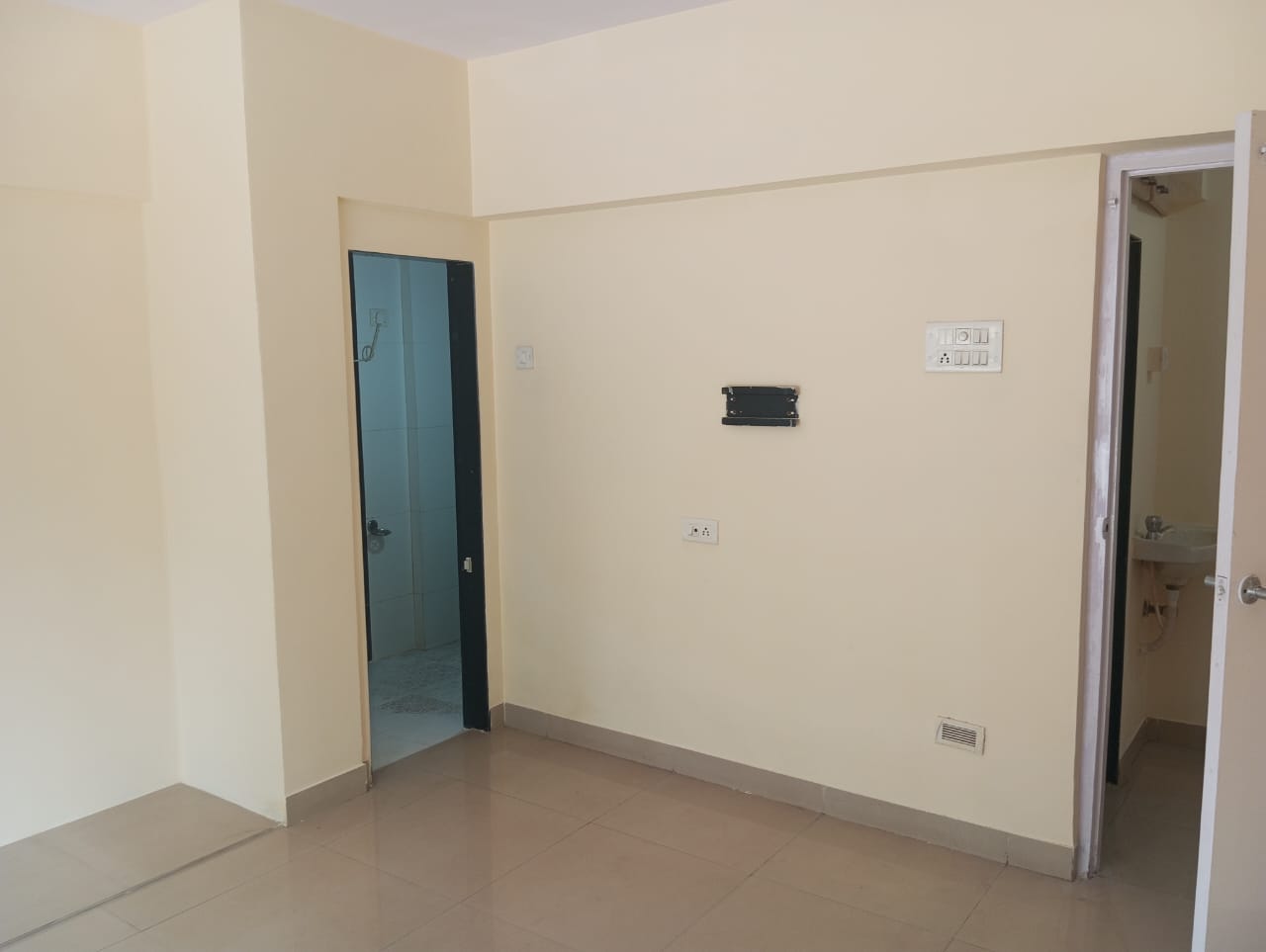 2 BHK + Pooja Room 960 Sq.Ft. Apartment in Vishveshwar Tower