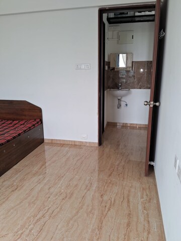 Room in 1 BHK Apartment at VTP Leonara, Mahalunge – for Rent