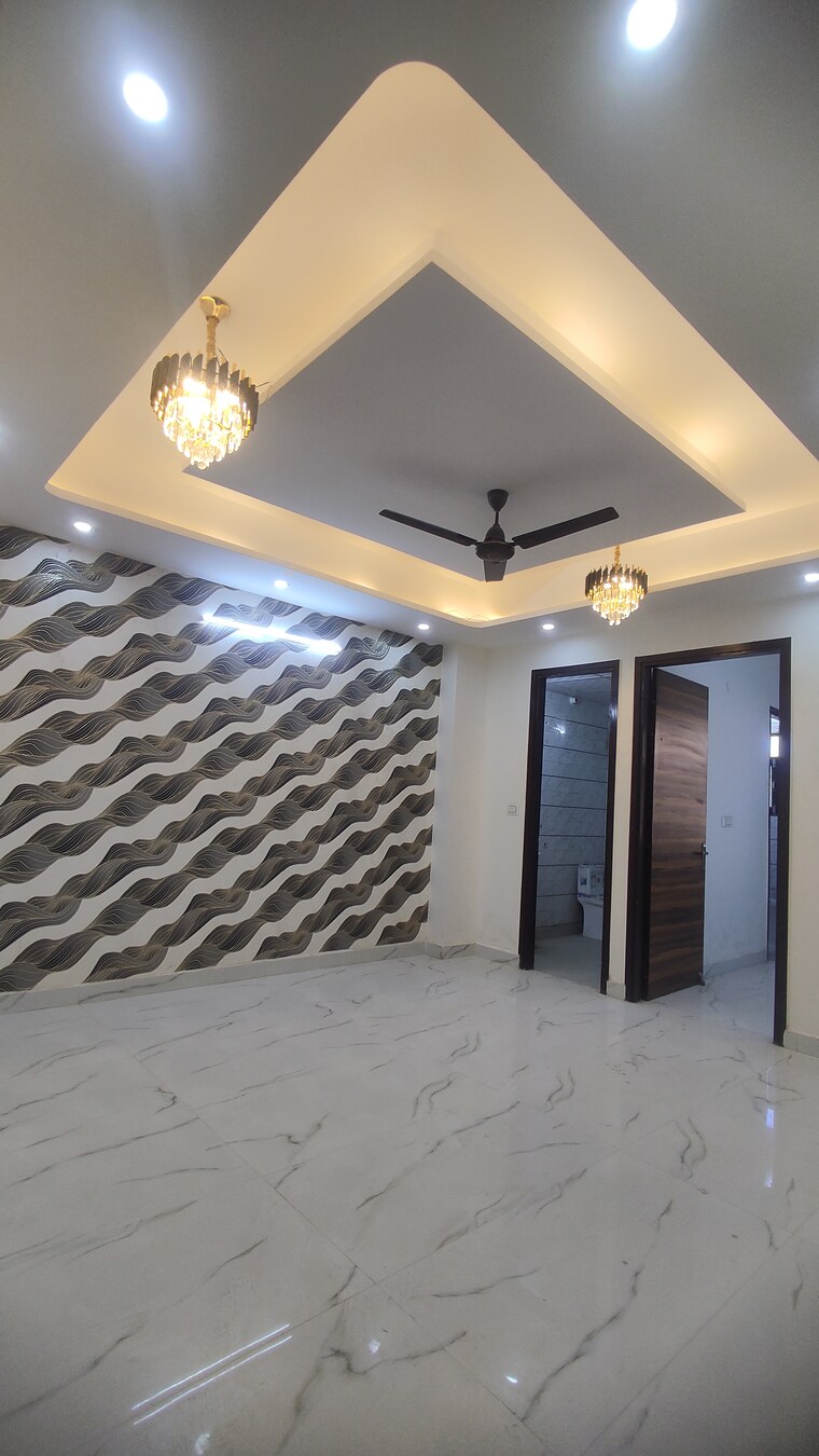 Living Room, sector 73 1 Bedroom 700 Sq.Ft. Builder Floor In Sector 73 Noida 8850428