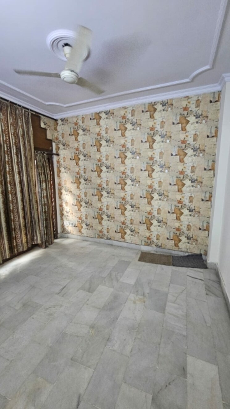 Bedroom, new rajinder nagar 3 Bedroom 1630 Sq.Ft. Builder Floor In New Rajinder Nagar Delhi 8850443