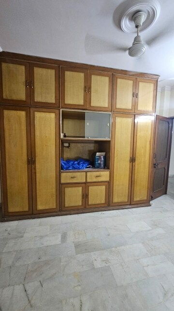 Room in 3 BHK Builder Floor at New Rajinder Nagar – for Rent