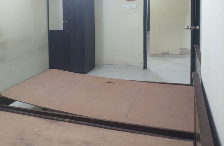 Room, thane west Pg For Girls In Thane West 8850434