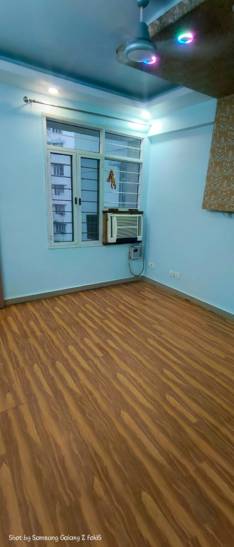 Room, sitapur road 3 Bedroom 1615 Sq.Ft. Apartment In Sitapur Road Lucknow 8850438