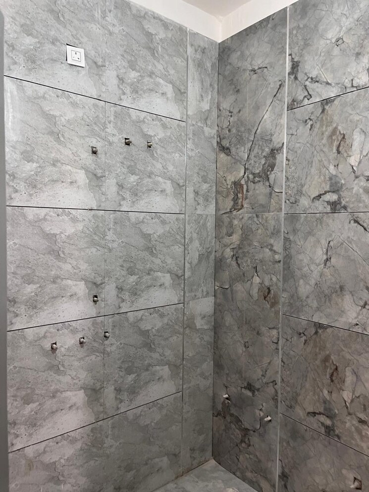 Bathroom, sector 125 4 Bedroom 90 Sq.Yd. Independent House In Sector 125 Mohali 8850445