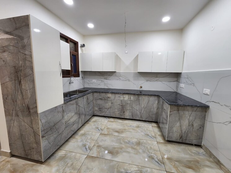 Kitchen, dhakoli 3 Bedroom 120 Sq.Yd. Apartment In Dhakoli Zirakpur 8850451