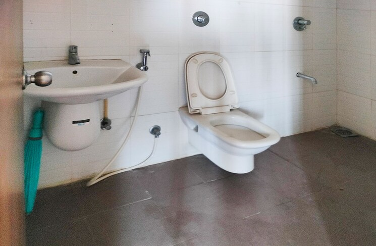 Bathroom, dombivli east Pg For Boys In Dombivli East 8850459