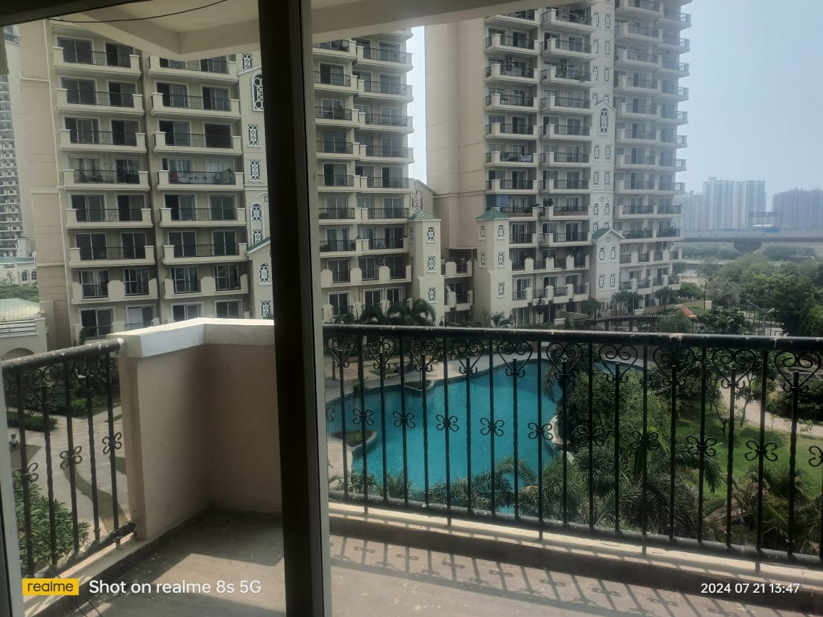 3 BHK + Servant Room Apartment For Sale in ATS Marigold