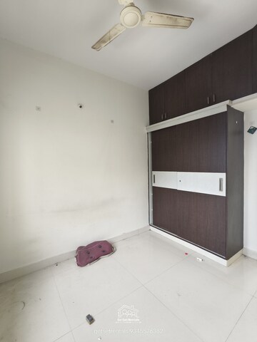 Room in 2 BHK Builder Floor at Kasavanahalli – for Rent