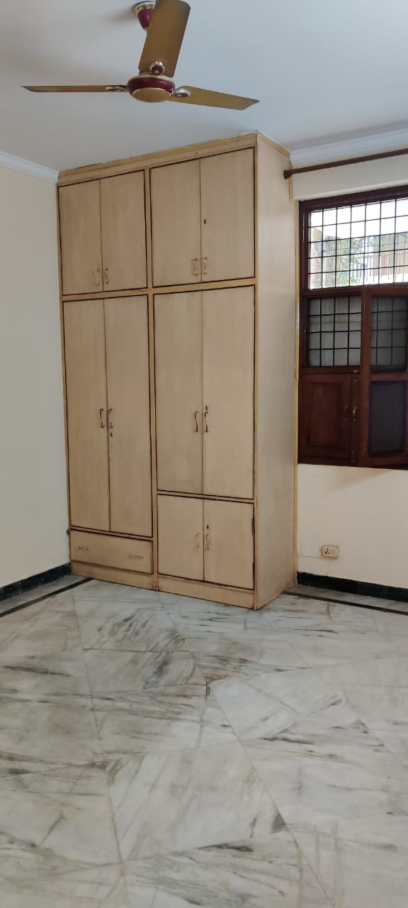 2 BHK Independent House For Rent in Omaxe Designer Villas Mayfield Garden