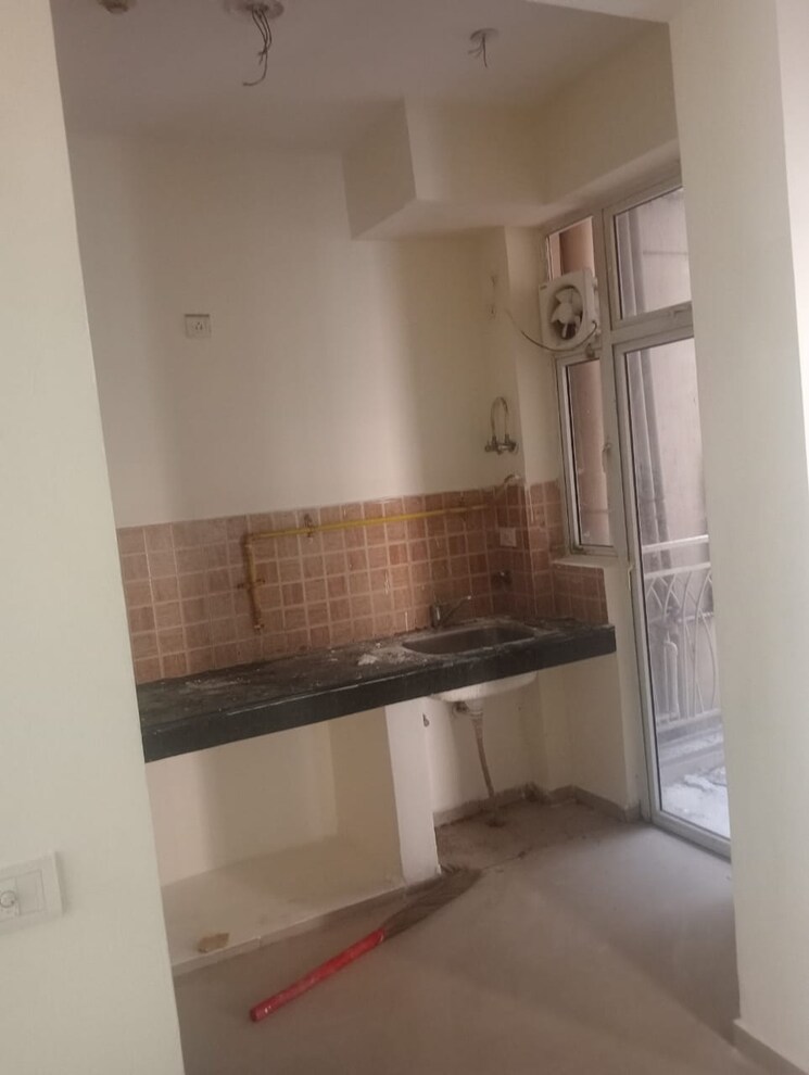 Kitchen, mahagun-mywoods 2 Bedroom 960 Sq.Ft. Apartment In Sector 16c Greater Noida Greater Noida 8850516