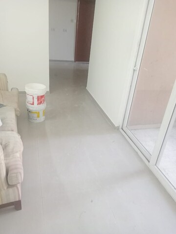 Room in 2 BHK Apartment at Mahagun Mywoods, Sector 16c Greater Noida – for Rent