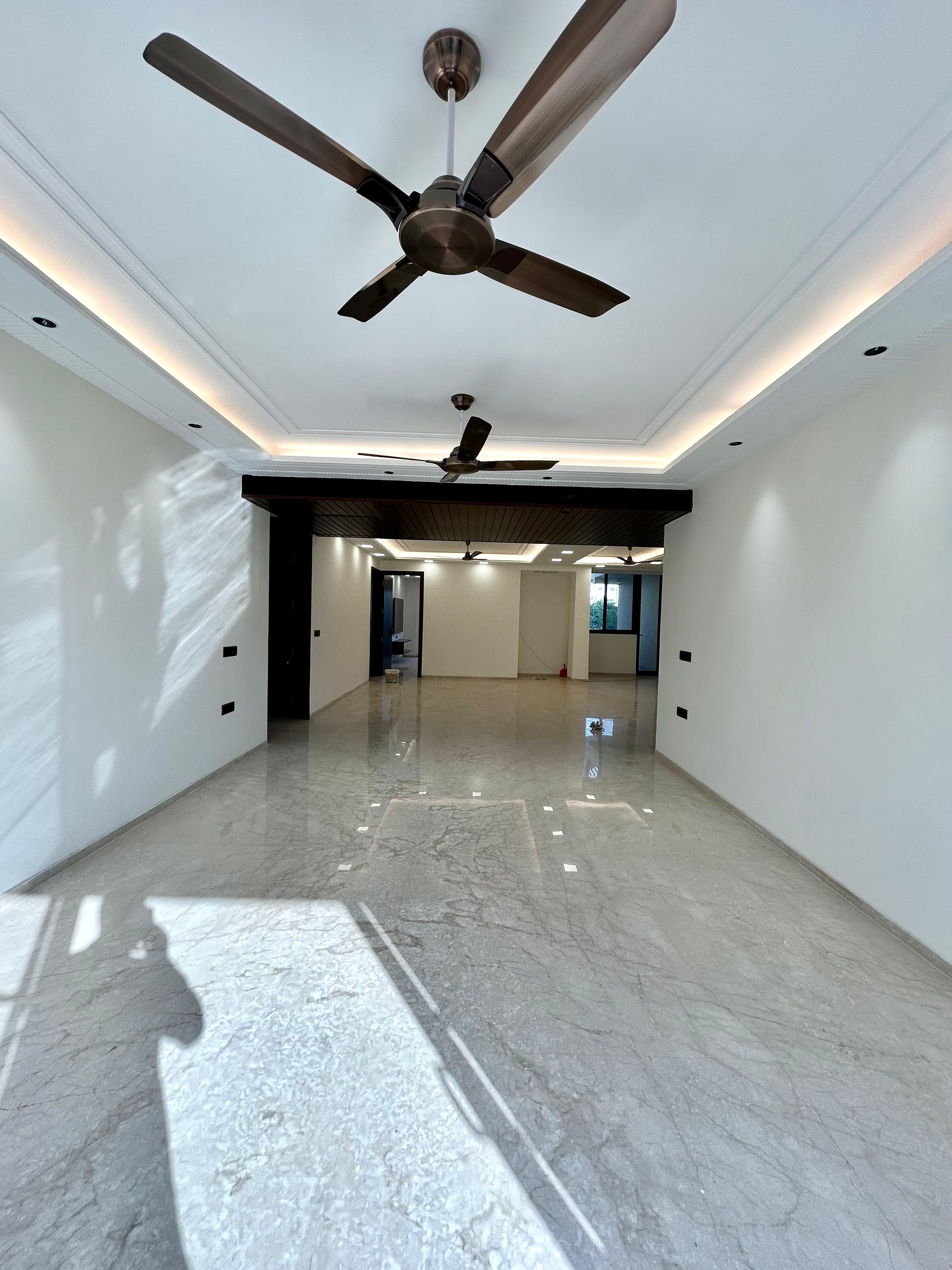 4 BHK + Servant Room 2800 Sq.Ft. Apartment in Brisk Lumbini Terrace Homes