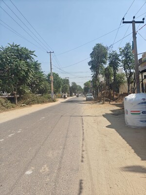  Plot – Exterior View View at Maruti Kunj - for Sale