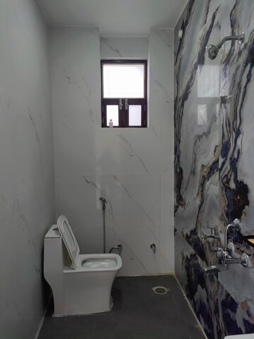 Bathroom in 2 BHK Independent House at Kursi Road – for Rent