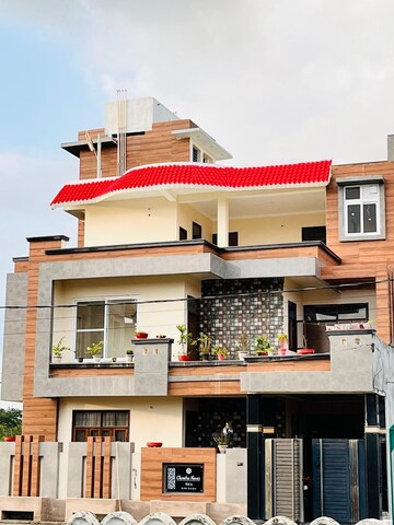 2 BHK Independent House – Exterior View View at Kursi Road - for Rent