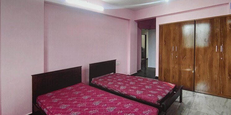 Room, thane west Pg For Boys In Thane West 8850546