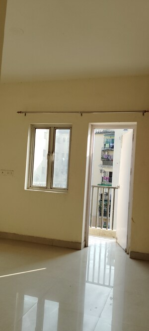 Room in 2 BHK Apartment at SARE Ebony Greens, Lal Kuan – for Sale