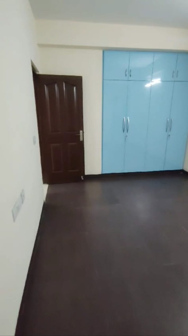 Room, wave-prime-floors 2.5 Bedroom 1270 Sq.Ft. Independent House In Wave City Ghaziabad 8850532