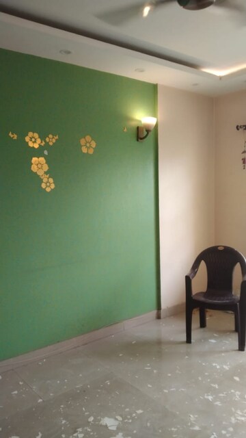 Furnished Amenities in 2 BHK Apartment at BPTP Princess Park, Sector 86 – for Rent