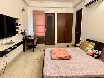 Bedroom in 4 BHK Builder Floor at Veera Safdarjung Enclave, Safdarjung Enclave – for Sale