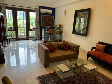 Living Room in 4 BHK Builder Floor at Veera Safdarjung Enclave, Safdarjung Enclave – for Sale