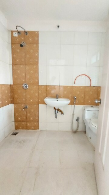 Bathroom in 3 BHK Apartment at Nanded City Shubh Kalyan, Nanded – for Rent