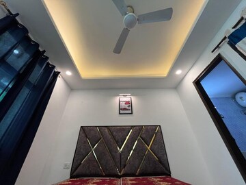 Furnished Amenities in 1 BHK Builder Floor at Saket – for Rent