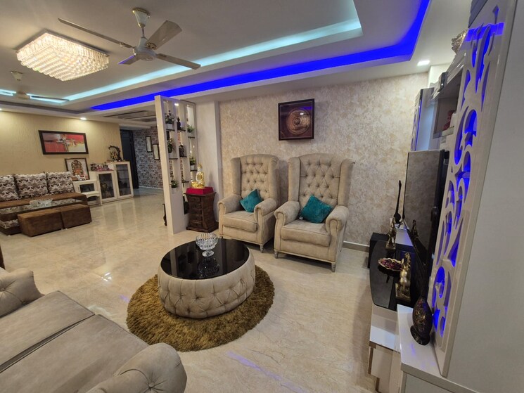 Master Bedroom, mi-rustle-court 3.5 Bedroom 2350 Sq.Ft. Apartment In Gomti Nagar Lucknow 8850737